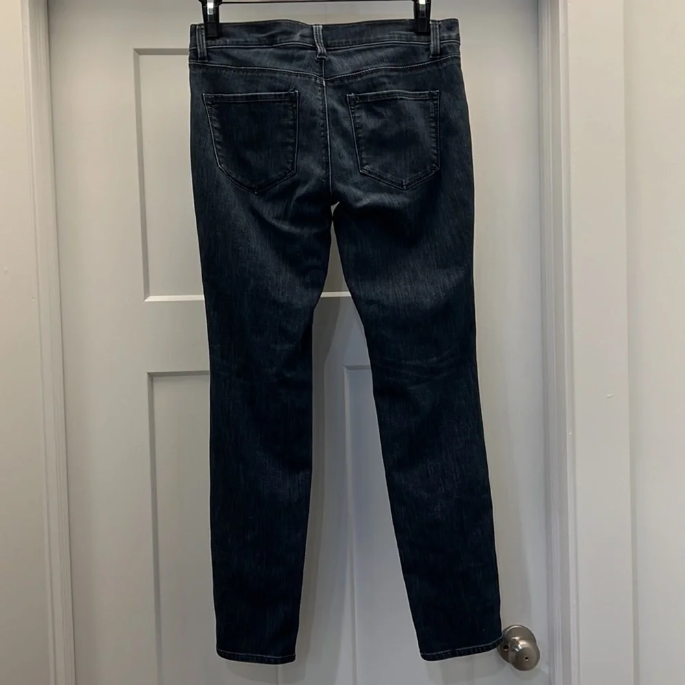 ANN TAYLOR WOMENS JEANS. Modern Fit. SIZE 8 - Picture 4 of 6